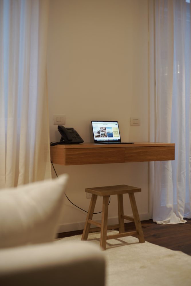 Apartment with a dedicated workstation, perfect for long-term business travelers and remote work.