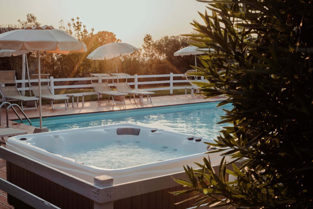 swimming pool with hot tub
