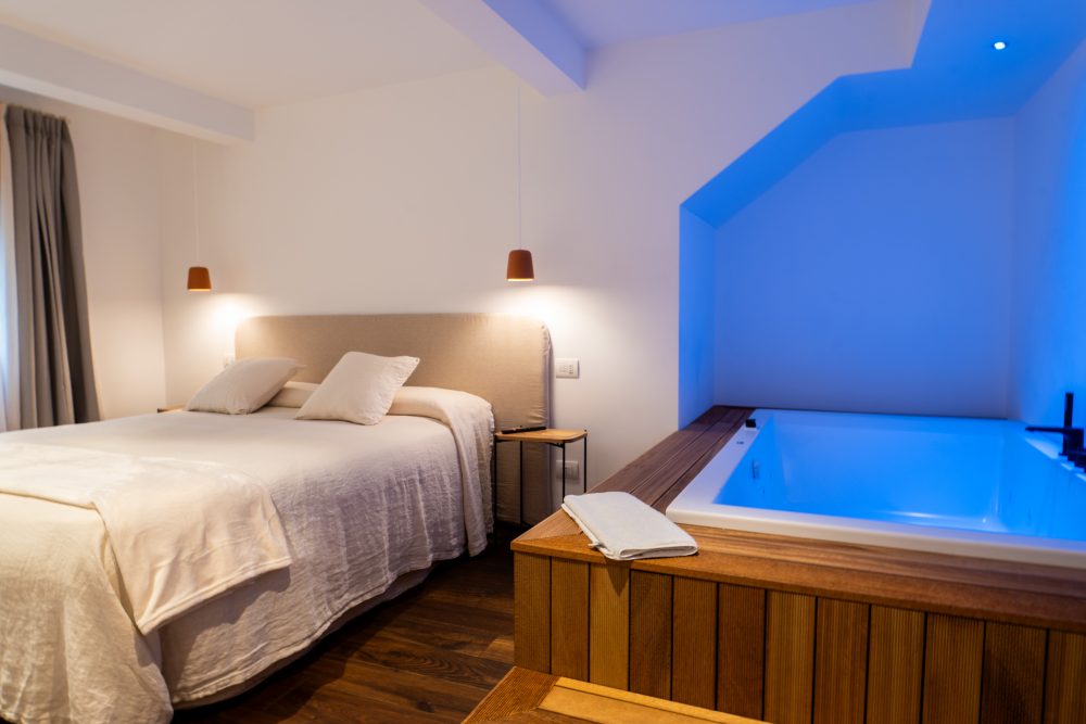 Suite with hot tub in Agave in Centrale Milan