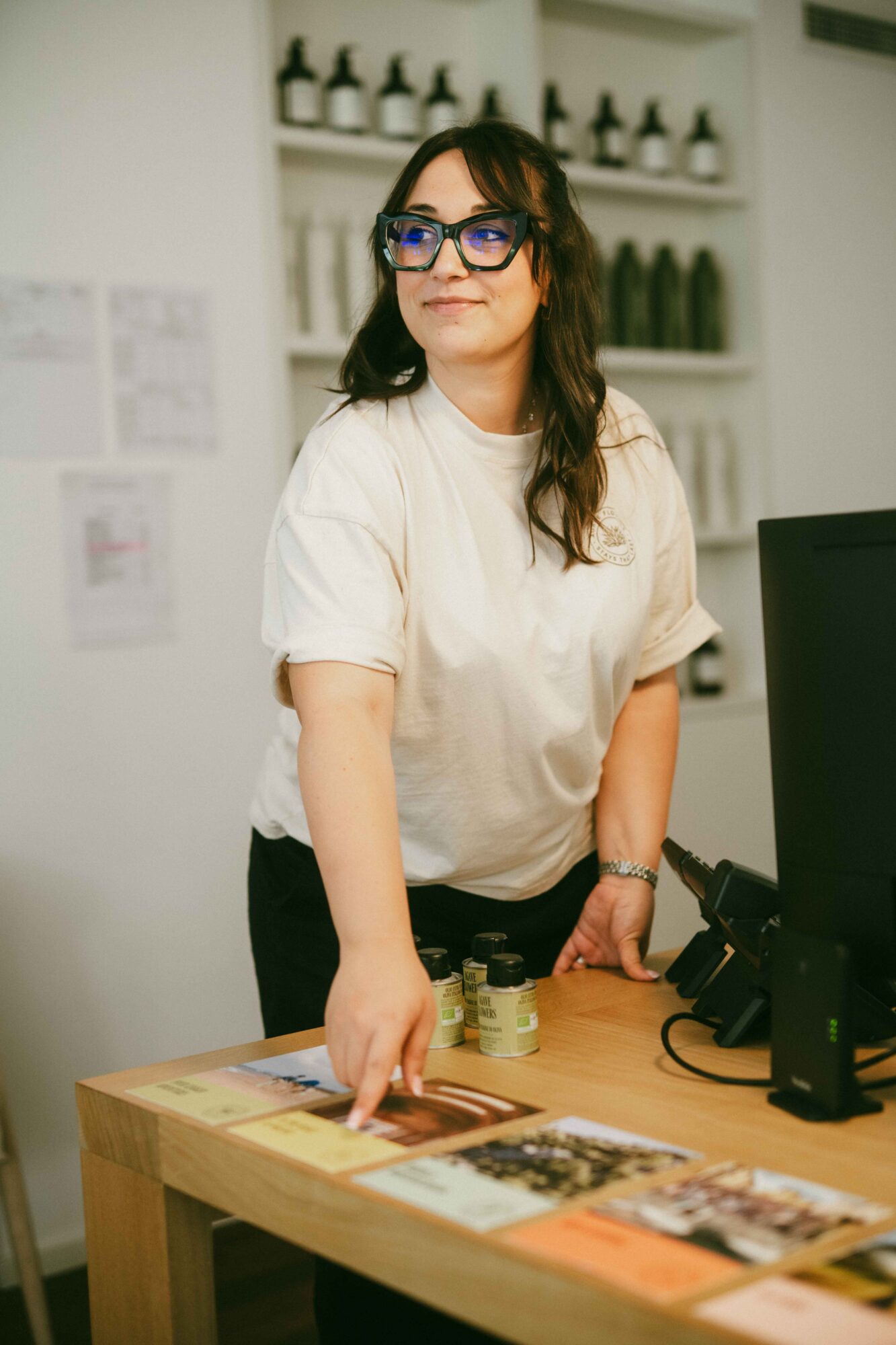 front desk staff always available for the best tips