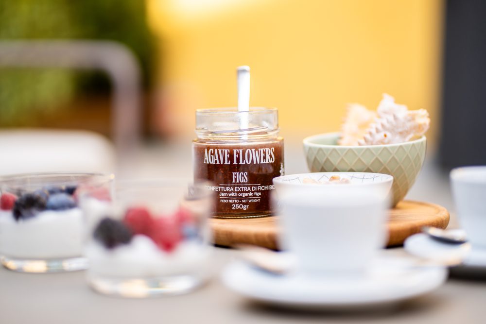 Milano stays with buffet continental breakfast and organic jams.