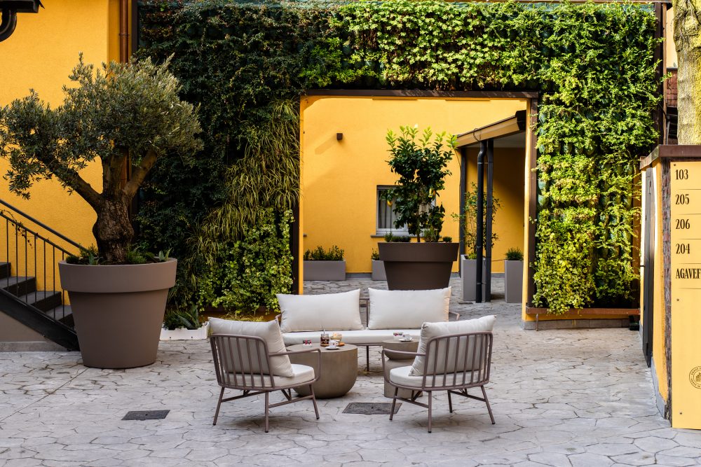 little green garden oasis in Milan city centre