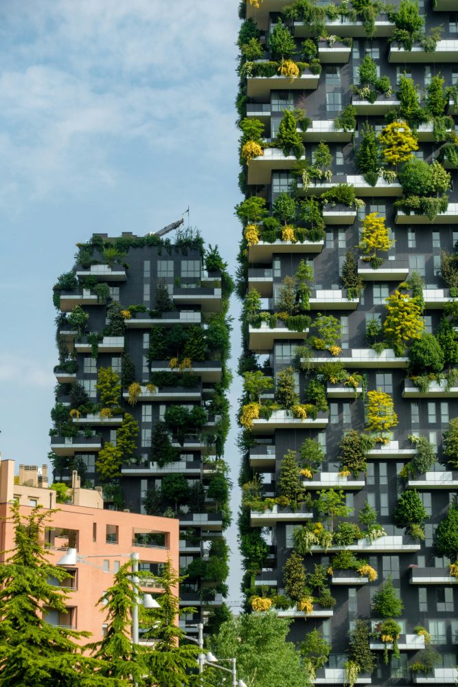 Vertical Gardens Building to discover in Milan bosco verticale